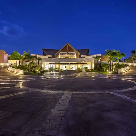 Royalton Punta Cana, An Autograph Collection All-Inclusive Resort & Casino-3